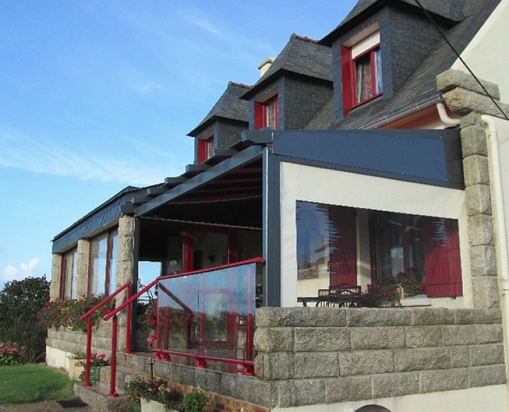 pose-garde-corps-brest-rouge